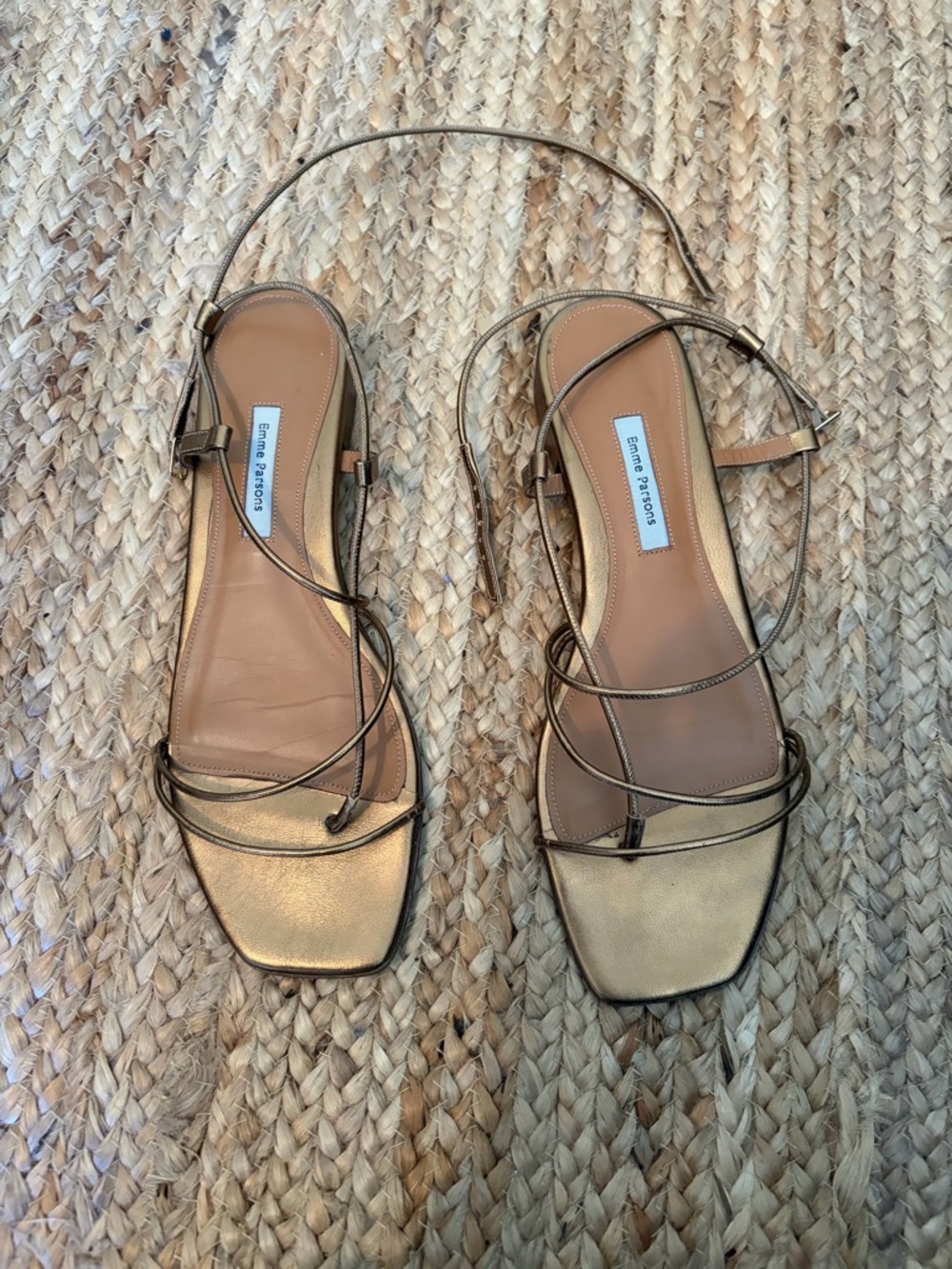 NWOT Emme Parsons sandals size 42